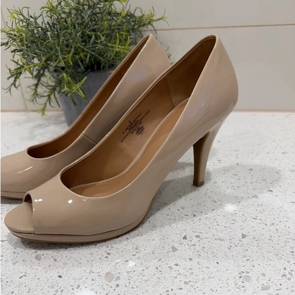 Merona Shoes - Merona Nude Patent Peep-Toe Heels
